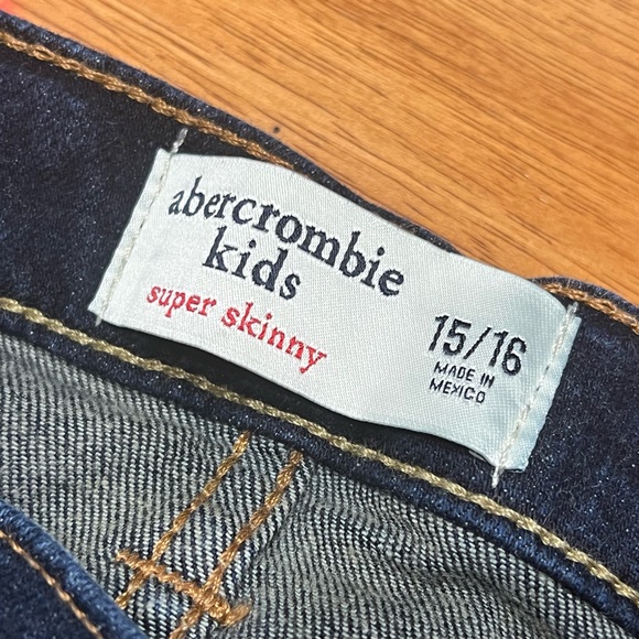 Abercrombie kids super skinny jeans 15/16 - Picture 3 of 3